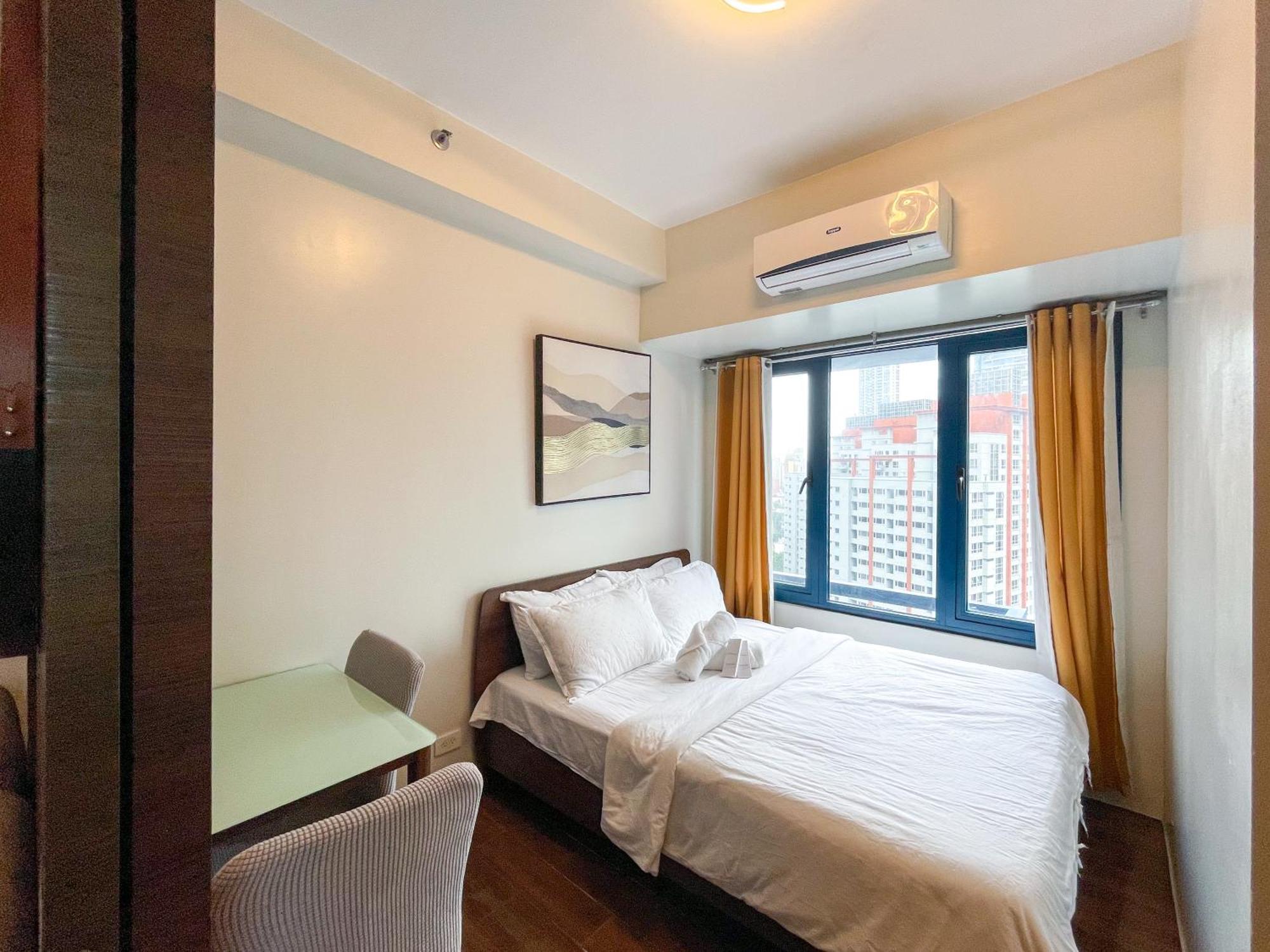 Gemstonebr In Smdc Air Residences Manila