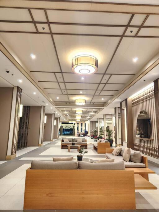 Apartment Promo Simply Vibe 1br Satori W Netflix *