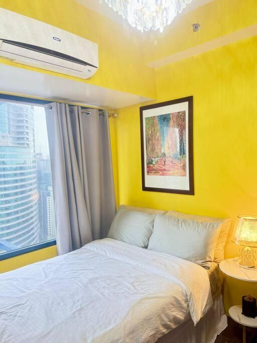 Lush Out In Style At Airresidences No38 Apartment