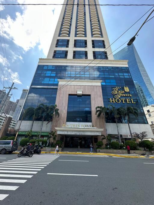 1br Wnetflix Disneyplus And Pool Across Sm Megamall Ortigas Cbd