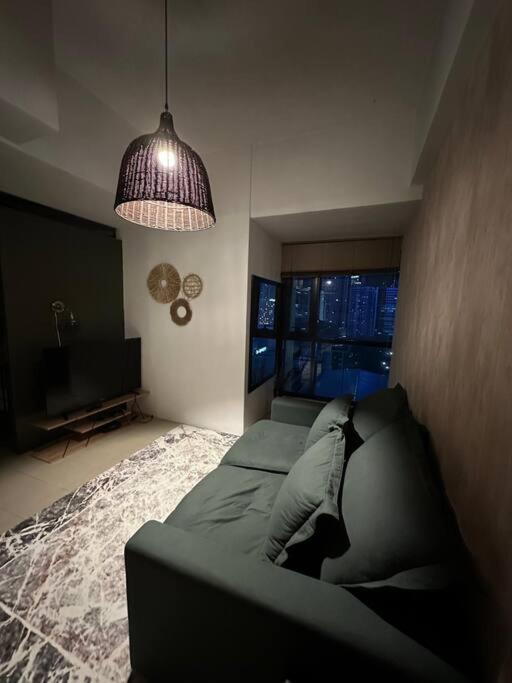 1br Wnetflix Disneyplus And Pool Across Sm Megamall Ortigas Cbd * Manila