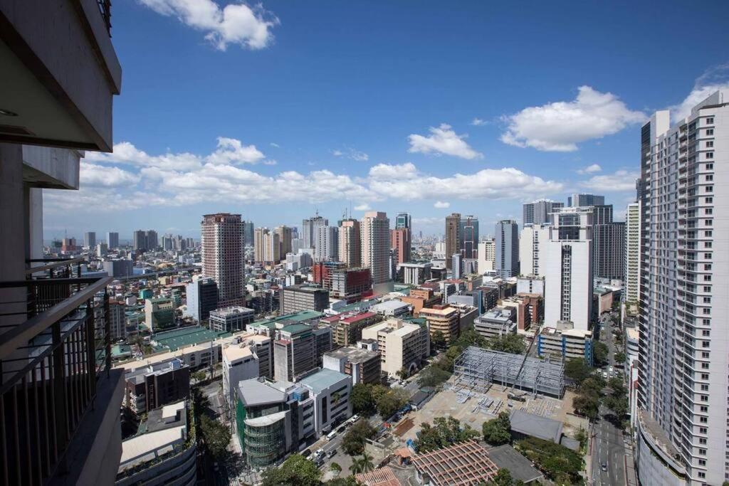 Apartment Kl Premier 27th Floor Cozy Unit In Makati Cbd *