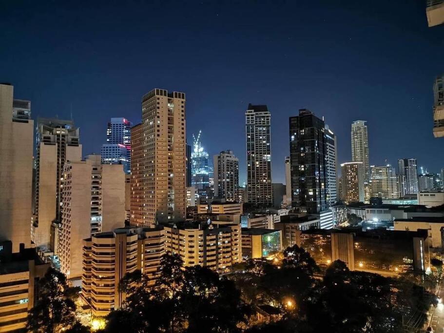 Kl Premier 27th Floor Cozy Unit In Makati Cbd Manila
