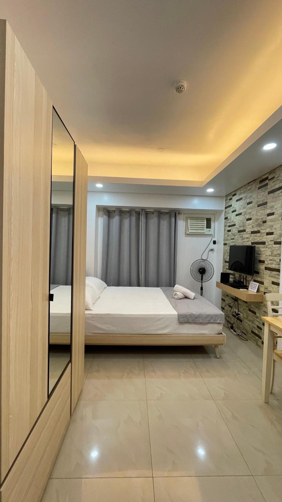Cozy Beacon Tower Makati Apartment