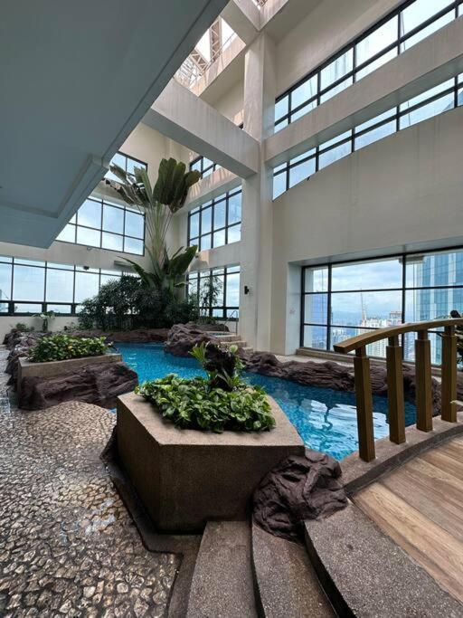 1br Bsa Twin Towers With Pool Access Netflix Across Sm Megamall * Manila