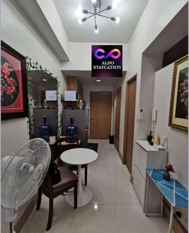 Apartment Mall Of Pasay Shore 3 Residences Tower 2 *