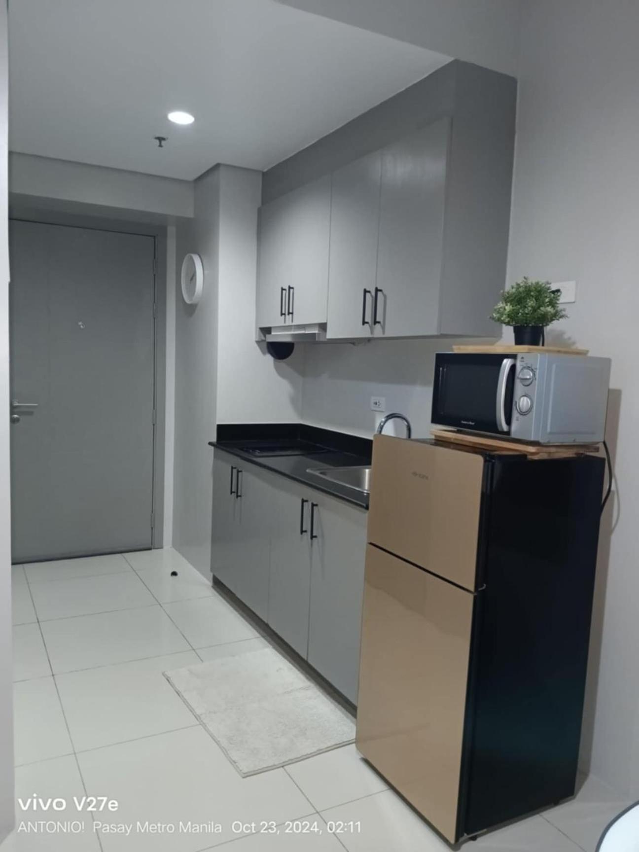 Skyview Condotel Free Wifi&netflix Near Moa&naia