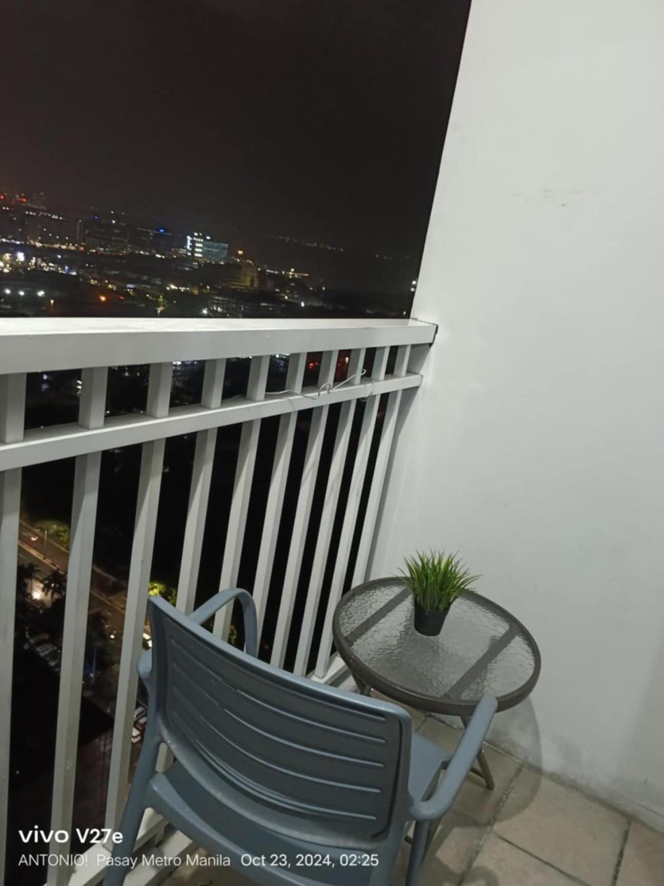 Skyview Condotel Free Wifi&netflix Near Moa&naia