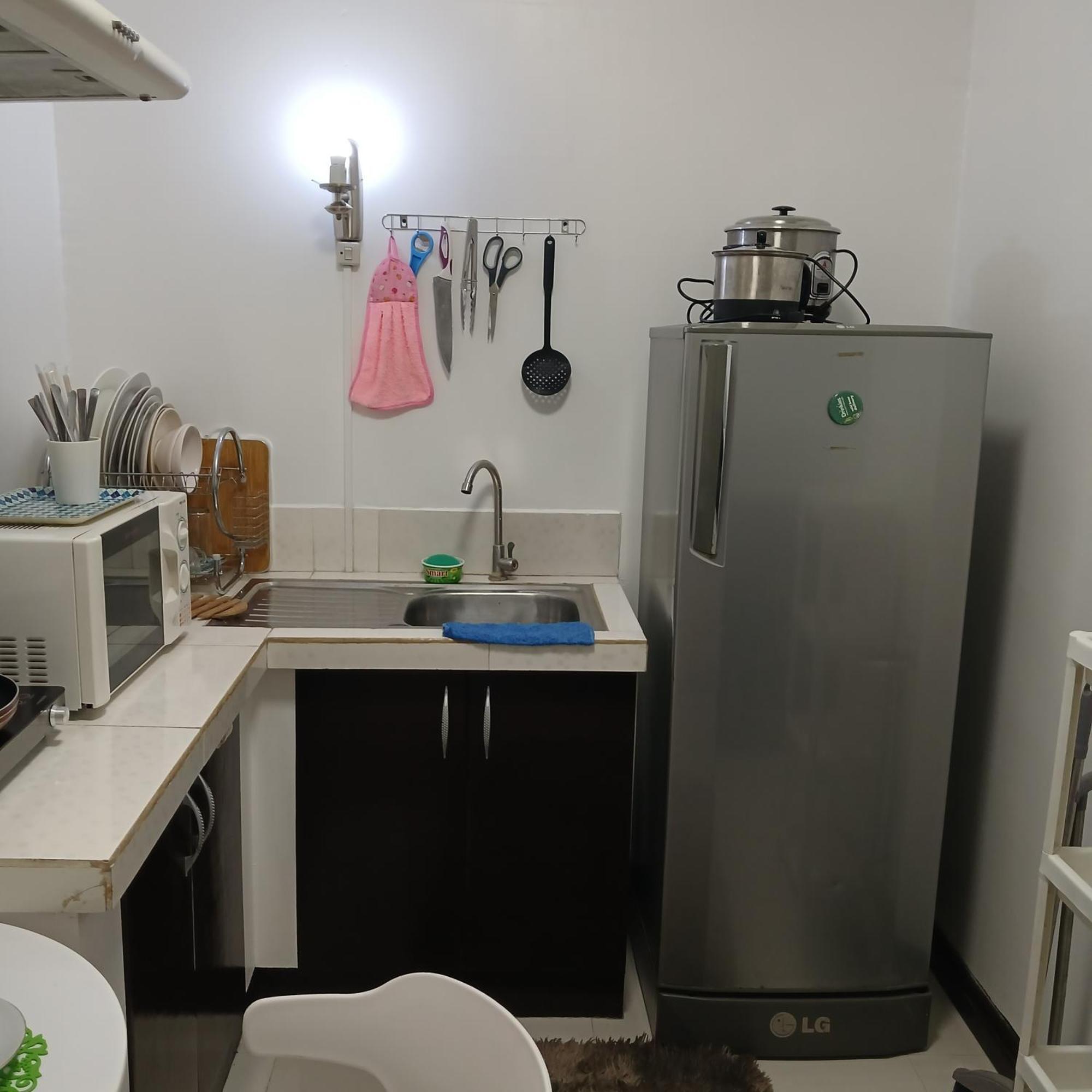 Birch Tower By The Bay Type Apartment Manila