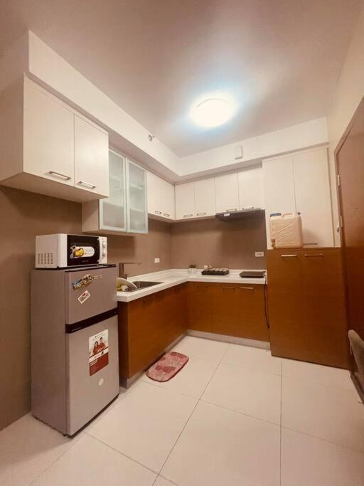 Apartment 2br Tower3 Sunshine100 Pool Billiard 70 Inches Tv Karaoke *