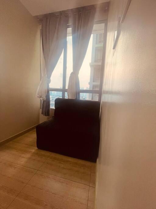 2br Tower3 Sunshine100 Pool Billiard 70 Inches Tv Karaoke Manila