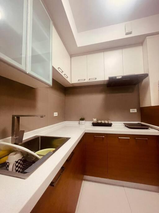 2br Tower3 Sunshine100 Pool Billiard 70 Inches Tv Karaoke Apartment