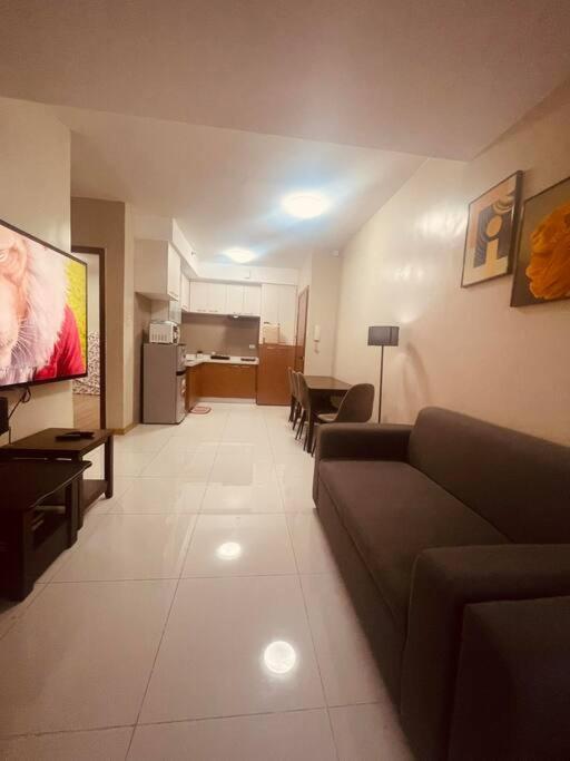 2br Tower3 Sunshine100 Pool Billiard 70 Inches Tv Karaoke