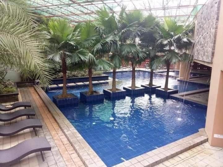 2br Tower3 Sunshine100 Pool Billiard 70 Inches Tv Karaoke Apartment Manila