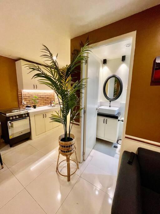 Hunter 2br Near Sm North And Waltermart Munoz