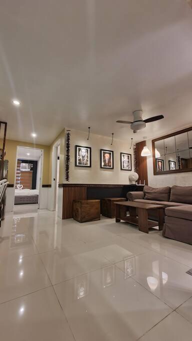 Ella 2 Bedroom Near Sm North And Waltermart Munoz * Manila