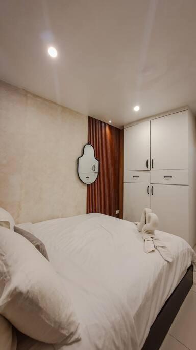 Ella 2 Bedroom Near Sm North And Waltermart Munoz Apartment *