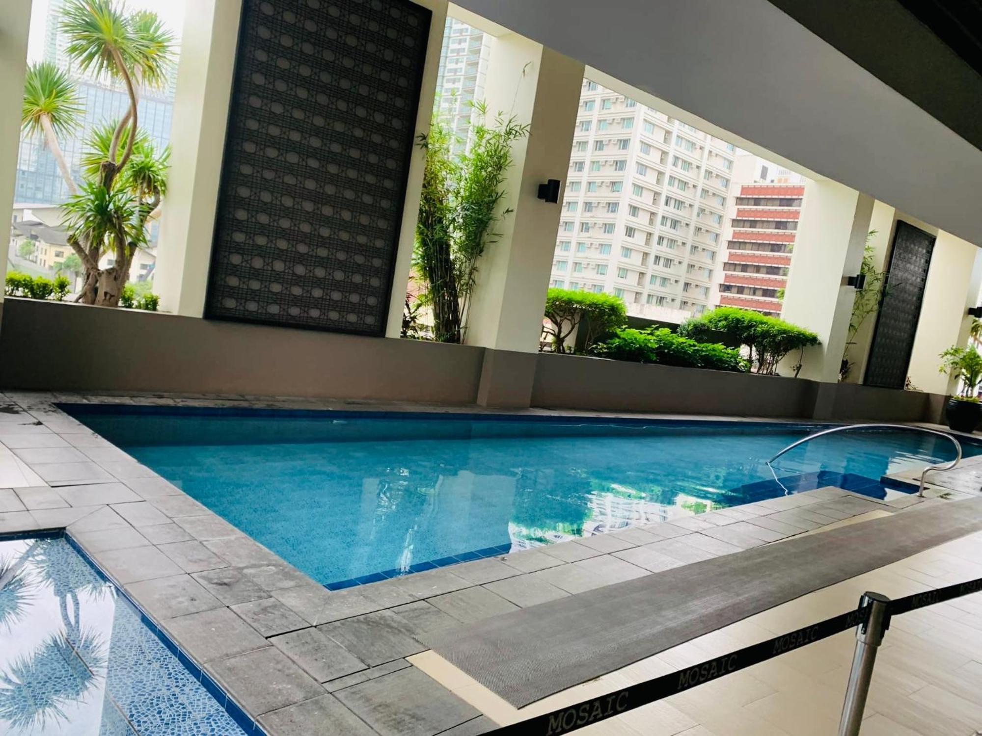 Mosaic Tower Apartment