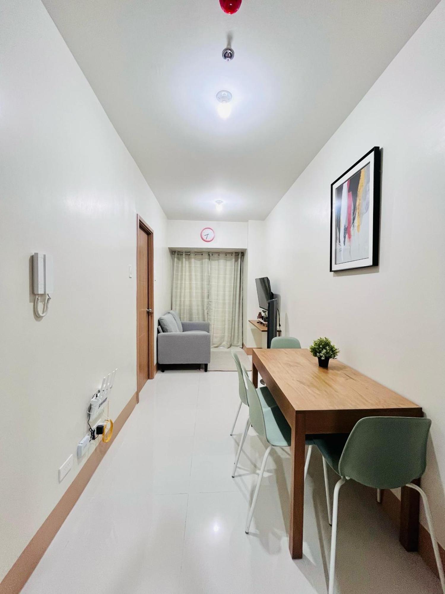 Apartment Modern Escape Near Moa And Airport With Balcony And Fast Wifi