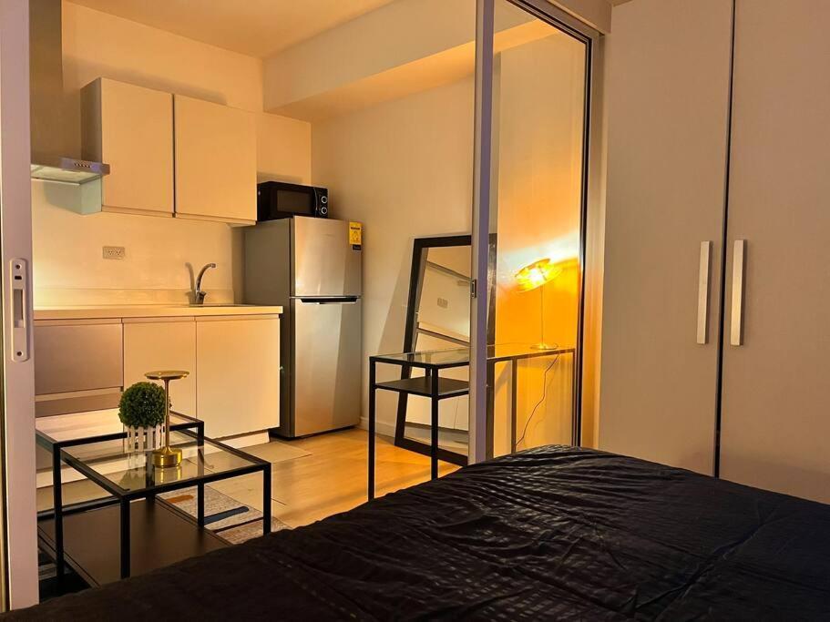 Azure Playfull Living 1 Bedroom Apartment