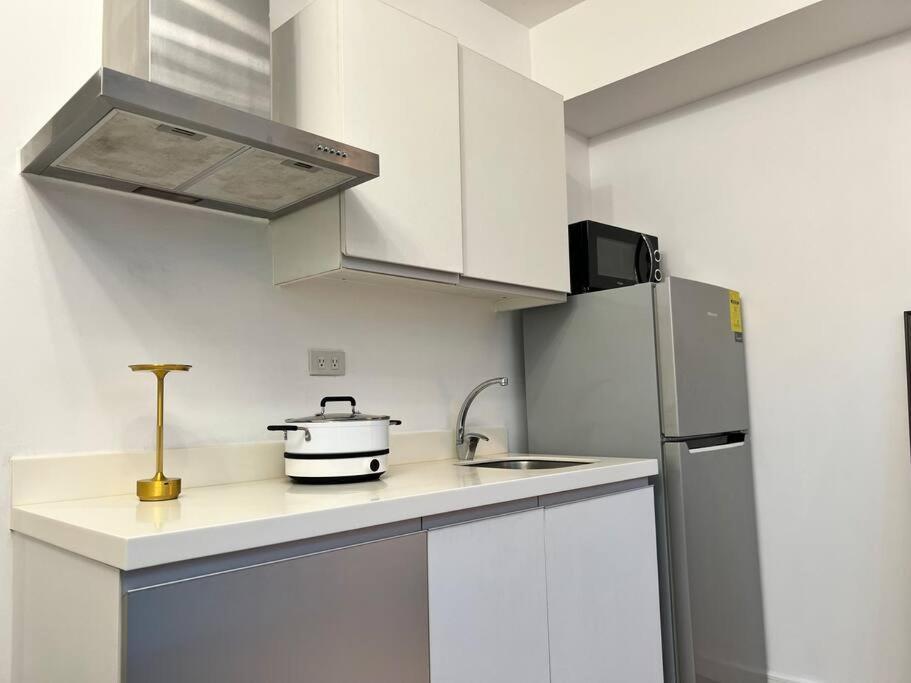 Azure Playfull Living 1 Bedroom Apartment