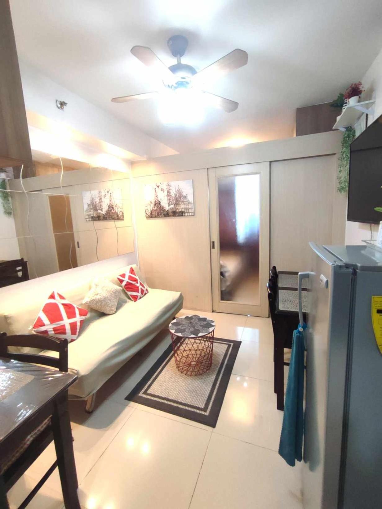 Sea Shore Shell Residences- Jaja Apartment Manila