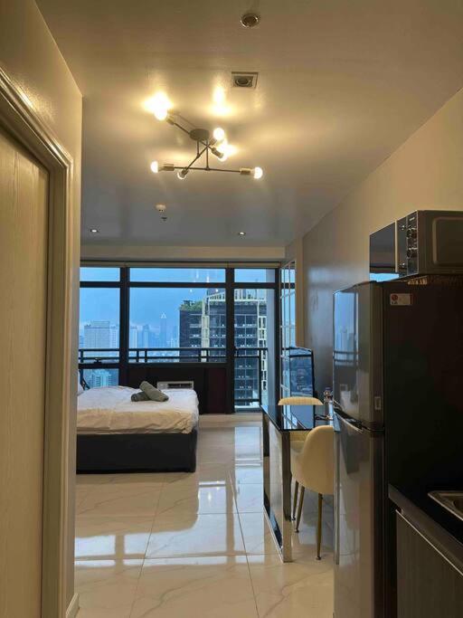 Apartment 45f Gramercy Corner Wifi Netflix Smarttv Free Use Pool Gym