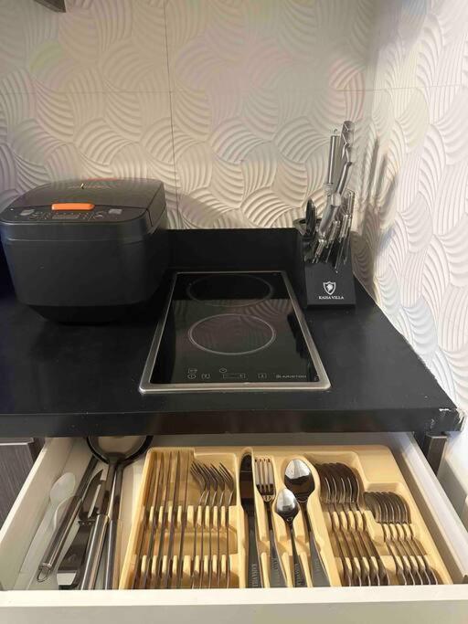 Apartment 45f Gramercy Corner Wifi Netflix Smarttv Free Use Pool Gym *