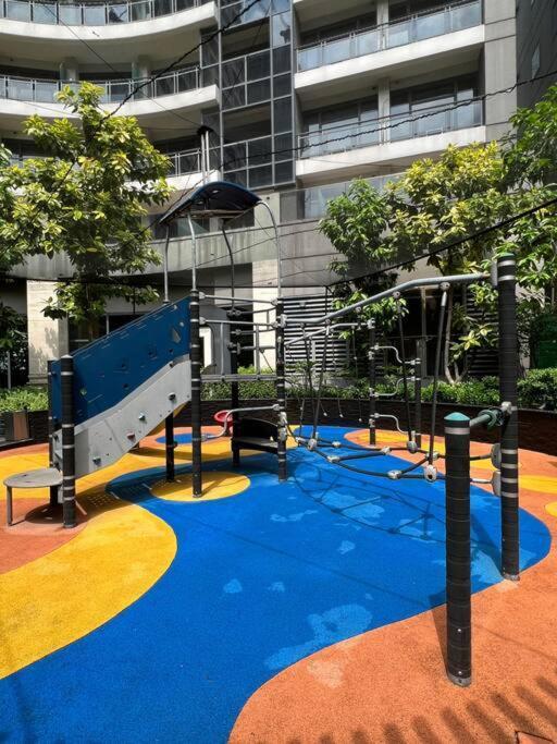 Apartment 45f Gramercy Corner Wifi Netflix Smarttv Free Use Pool Gym