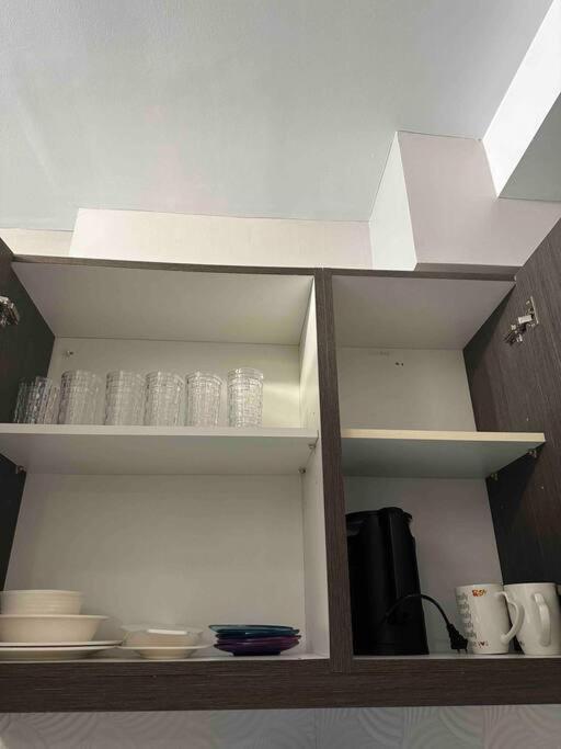 45f Gramercy Corner Wifi Netflix Smarttv Free Use Pool Gym Apartment Manila