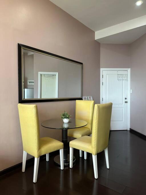 68f 1 Bedroom Penthouse Gramercy Pool Sauna Apartment *
