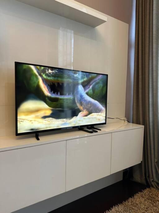 68f 1 Bedroom Penthouse Gramercy Pool Sauna Apartment *