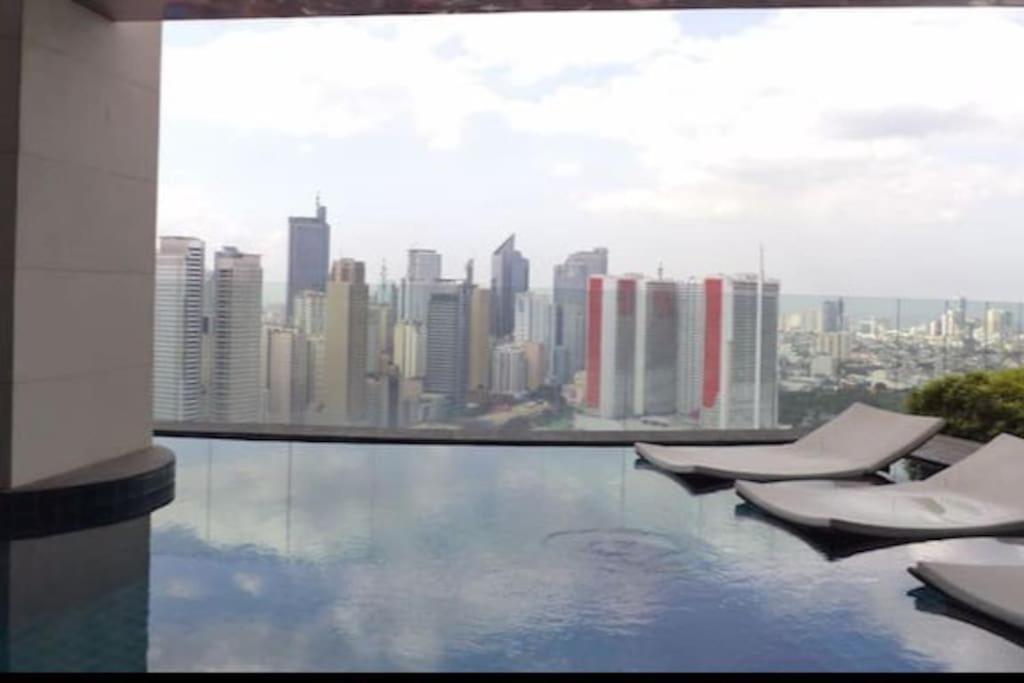 58f Minimalist Panoramic View In Gramercy * Manila