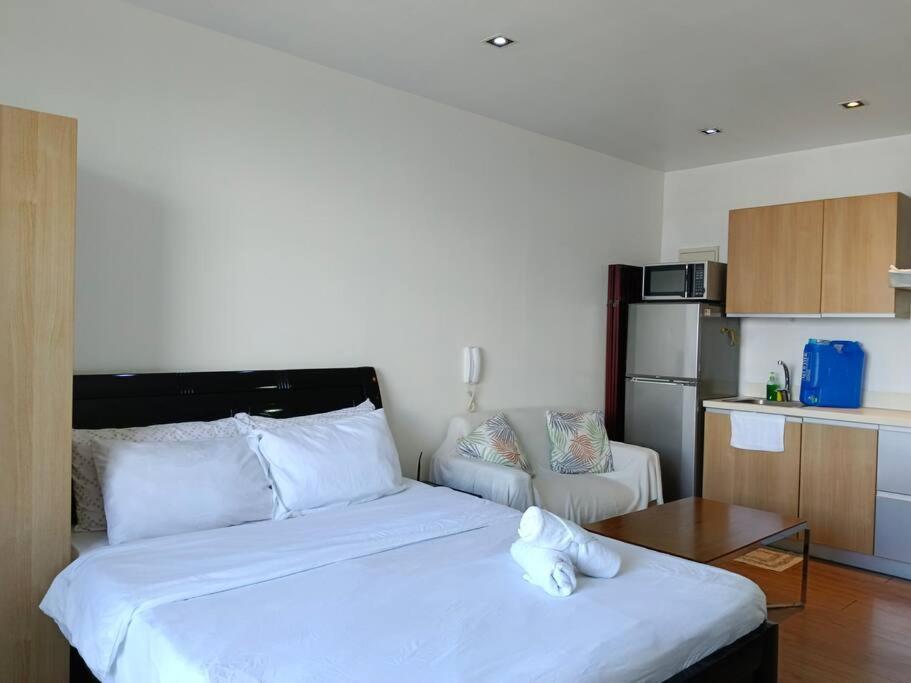 Apartment 58f Minimalist Panoramic View In Gramercy