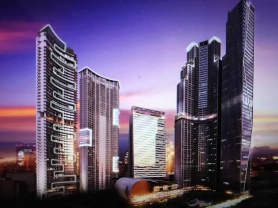 Apartment 54f Gramercy Wifi Netflix Free Use Of Gym Pool Sauna *