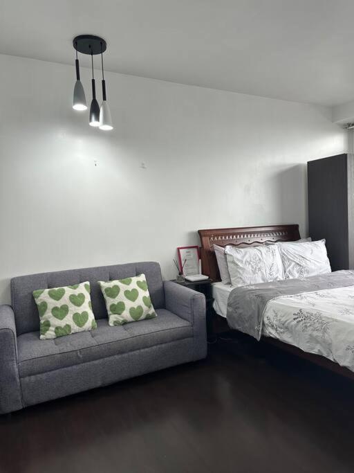 Apartment Gramercy With View Fast Wifi Free Use Of Amenities Manila