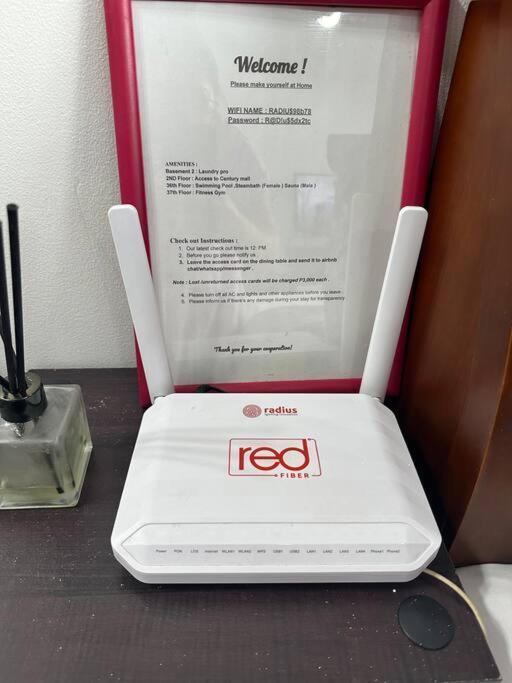Gramercy With View Fast Wifi Free Use Of Amenities Apartment Manila