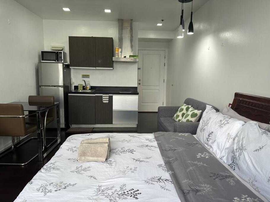 Apartment Gramercy With View Fast Wifi Free Use Of Amenities *