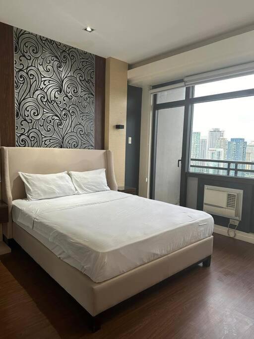Spacious 1 Bedroom In Gramercy 2 Balconies Apartment *