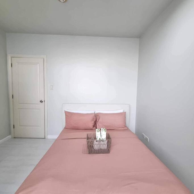 Gramercy Residences Two Bedroom On 60th Floor Manila
