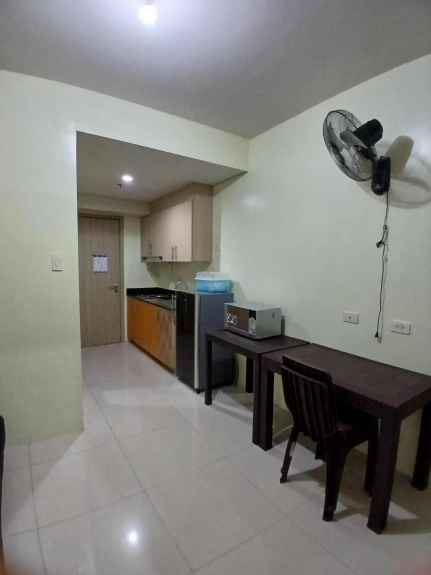 Apartment Breeze Residences