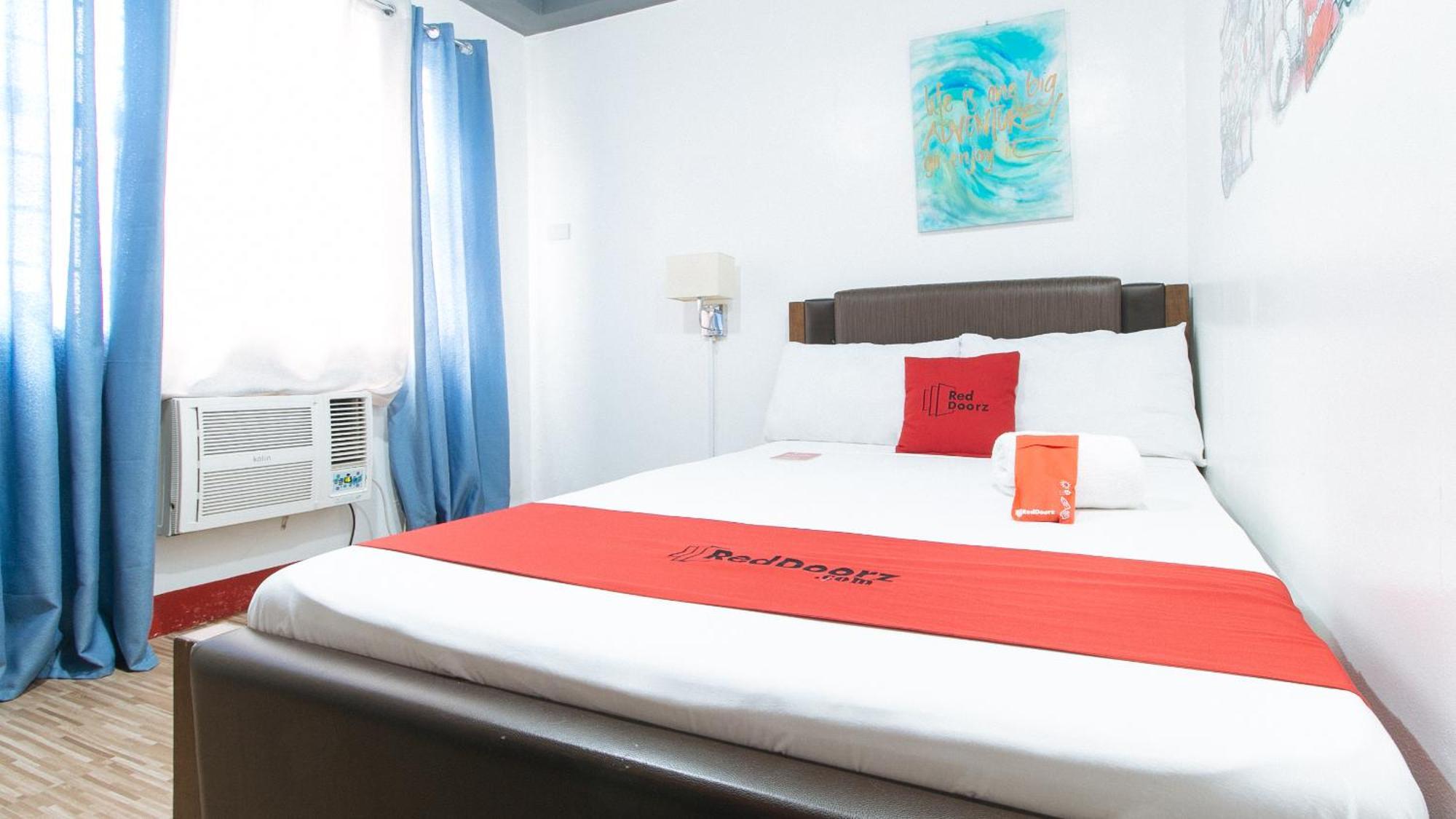 Reddoorz Near Quirino Station Manila
