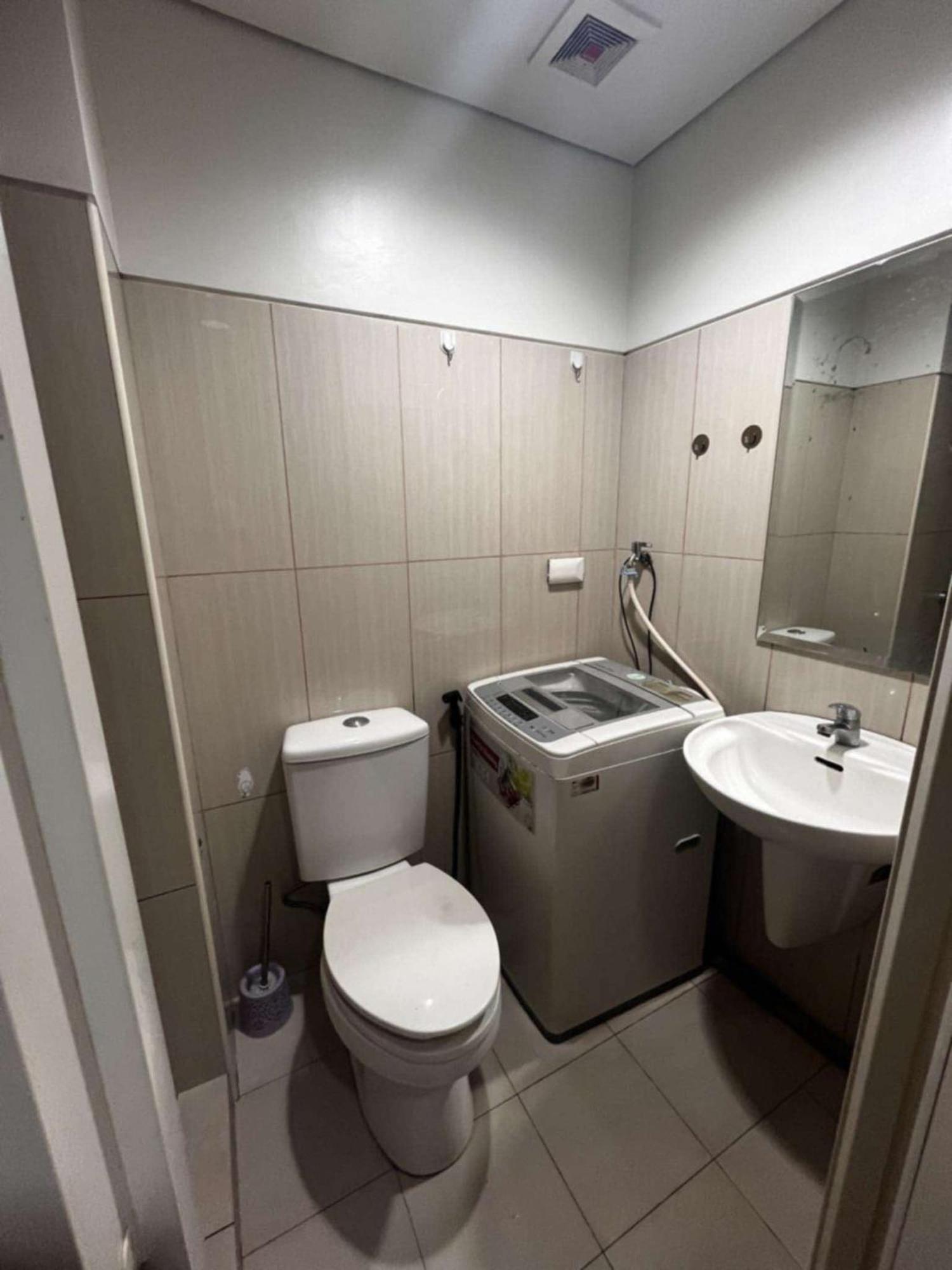 Shell Residences Near Mall Of And Airport * Manila
