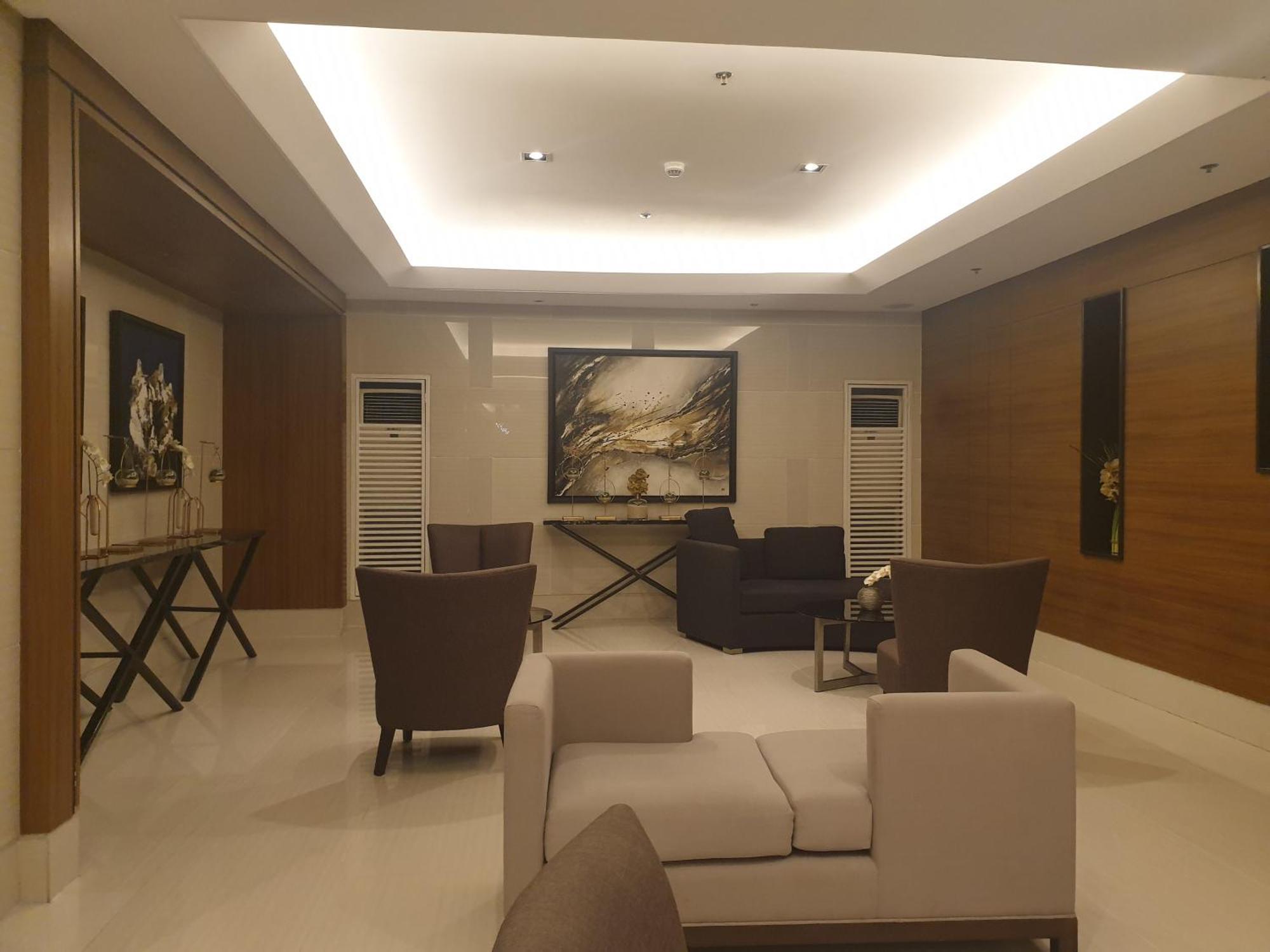 Apartment Skyview Condotel Free Wifi&netflix Near Moa&naia *