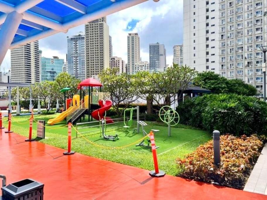 Jazz Residences Tower D 1br Apartment *