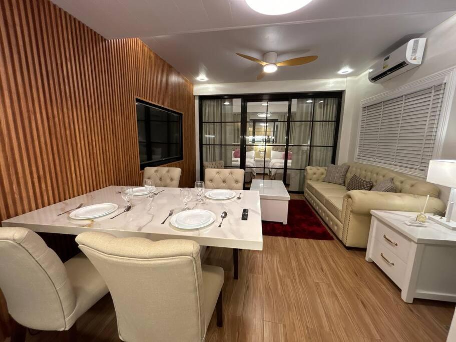 Apartment Japanese In Laloma Qc Near Chinese Gen Manila