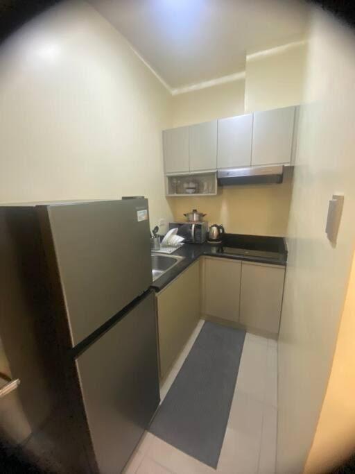Apartment 1bdrm At Makati W Balcony View Of Mnla Bay