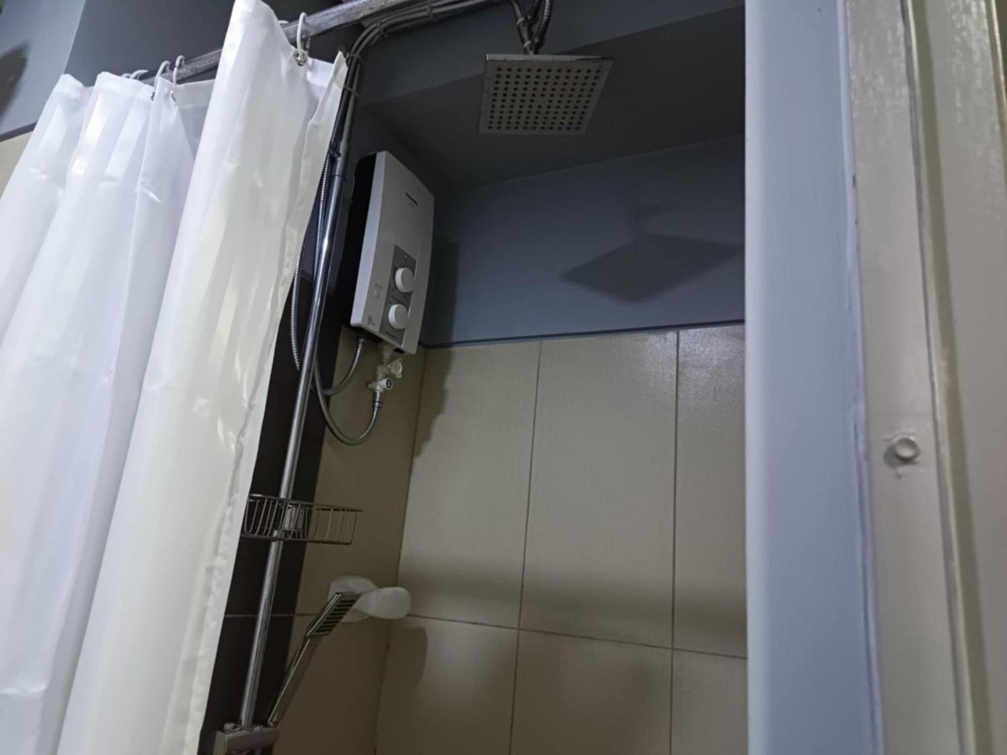 Apartment Skyview Condotel Free Wifi&netflix Near Moa&naia *