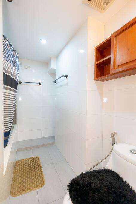 A2j Luxury 2br Loft Bgc Taguig Near High Street Manila