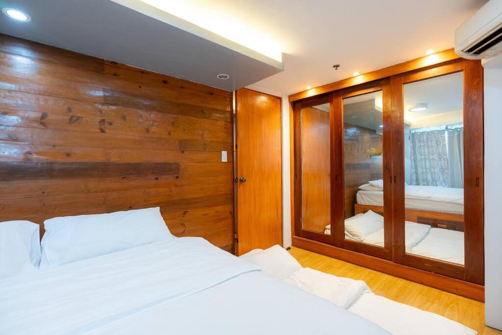 A2j Luxury 2br Loft Bgc Taguig Near High Street